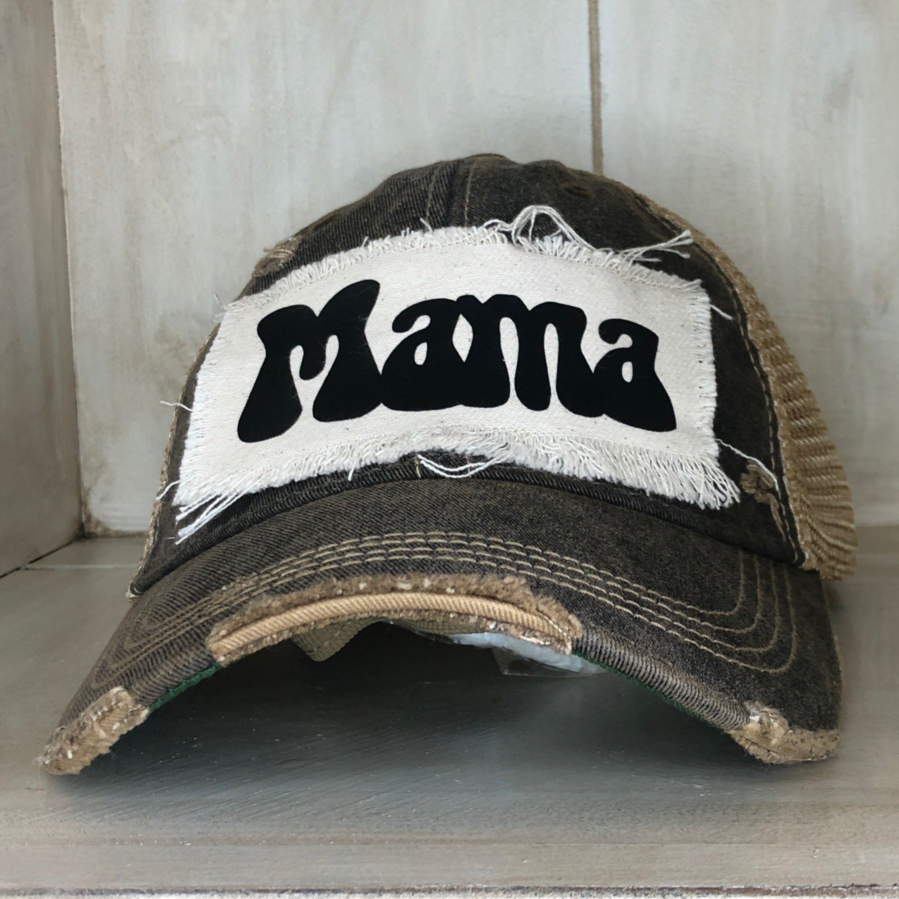 Mama Hat, Mom Hat